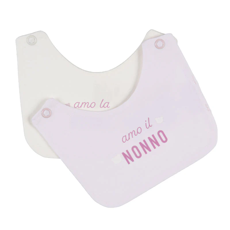 Baberos de color blanco roto y rosa con la inscripción "Quiero a la abuela/al abuelo"";";";baberos-de-color-blanco-roto-y-rosa-con-la-inscripcion-quiero-a-la-abuelaal-abuelo"