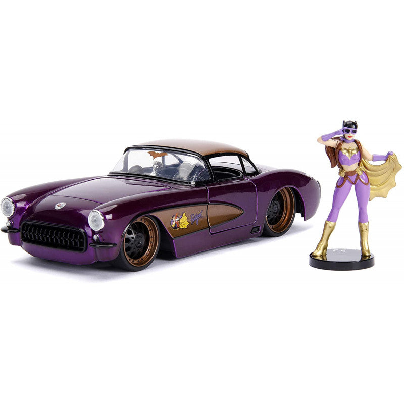 Comics Bombshells Batgirl y Chevy Corvette de 1957