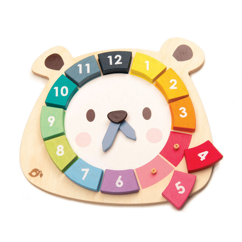 Reloj de números y colores de madera